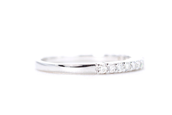 Round Brilliant Diamond Band